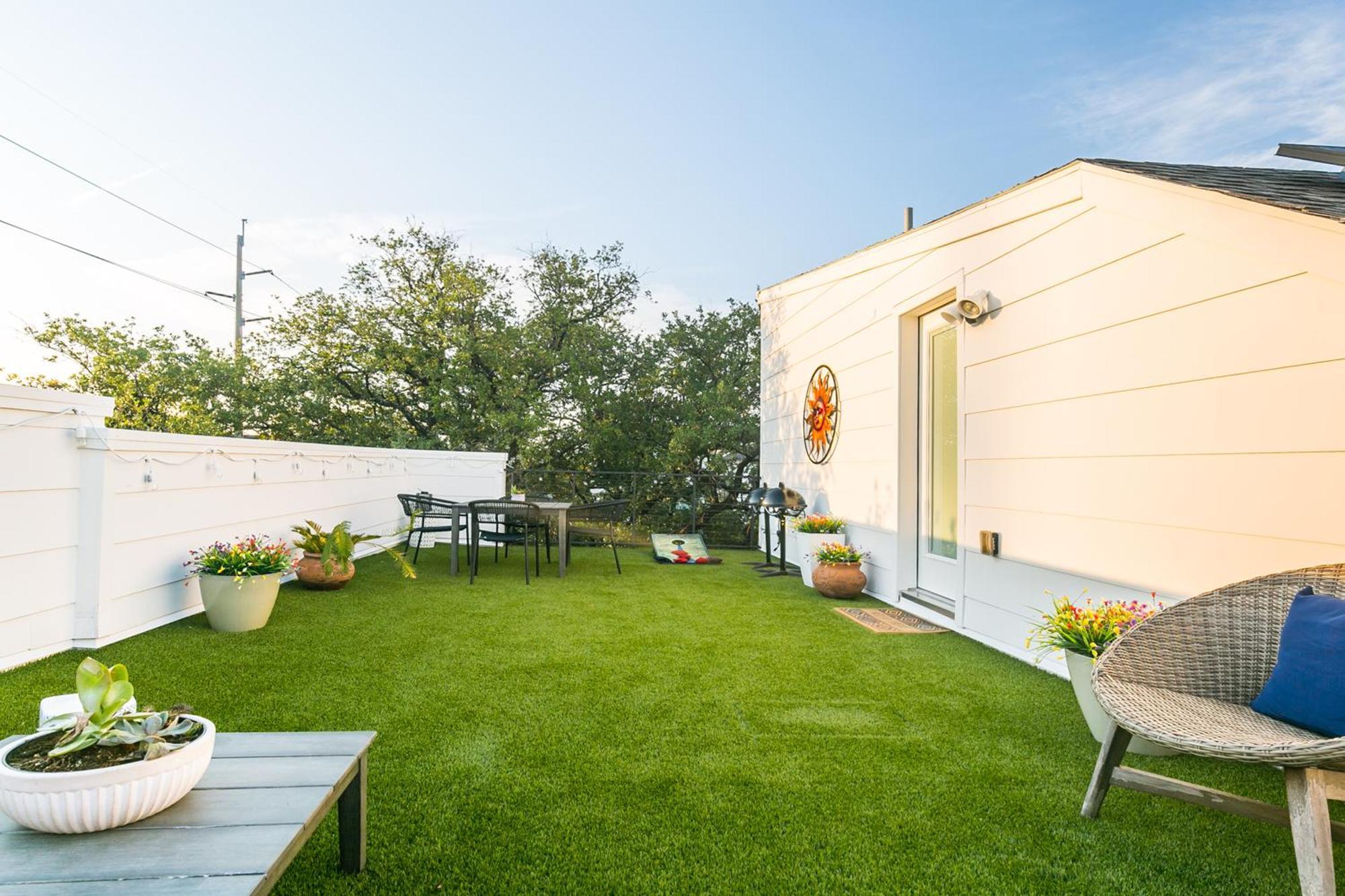 Montrose Guesthouse Suites By Dunyha 休斯敦 外观 照片